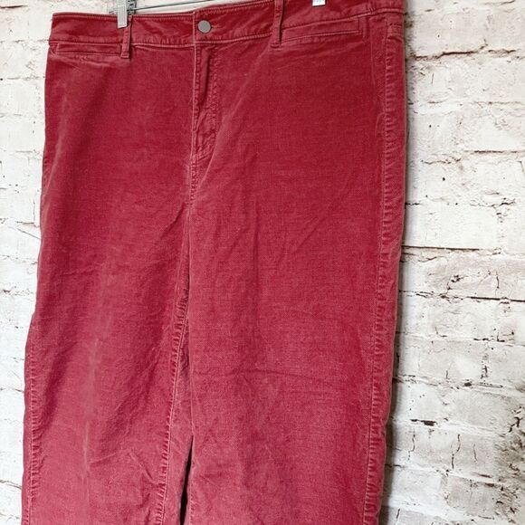 Loft plus size brushed velvet cropped pants - Picture 3 of 7